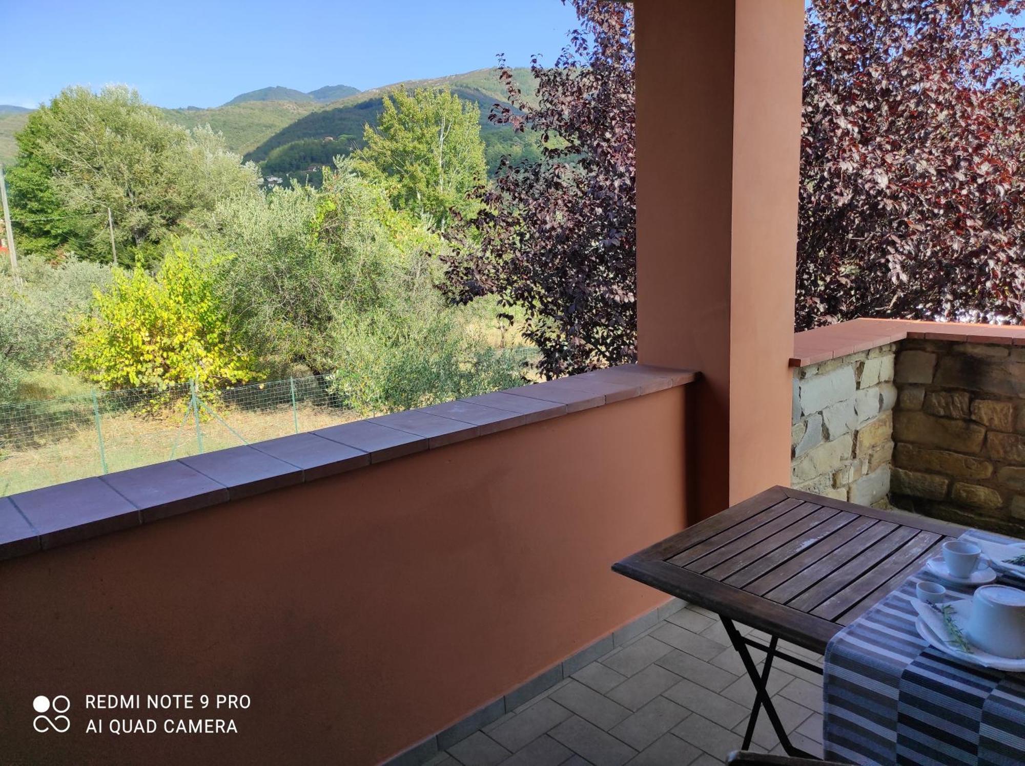 Casa Macinarino Appartamento 13 Con Piscina Loro Ciuffenna Exterior photo